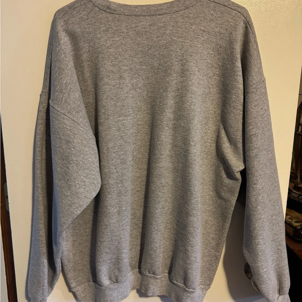 Disneyland Resort Sweatshirt XL - Picture 2 of 3